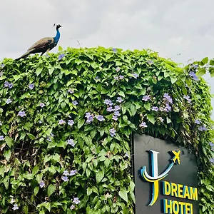 Airport J Dream Bed and breakfast Dewamottawa